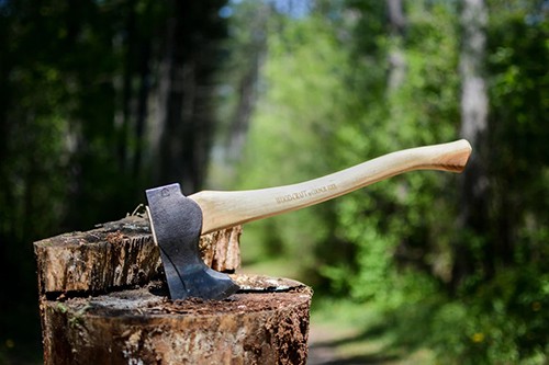 bushcraft tools - axe
