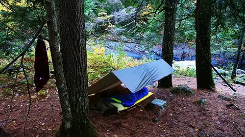 bushcraft tarp shelter